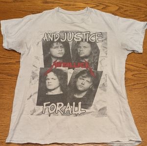 Metallica Tee